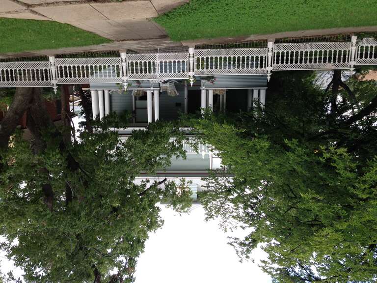 Drake House, 137 N. Mt. Vernon