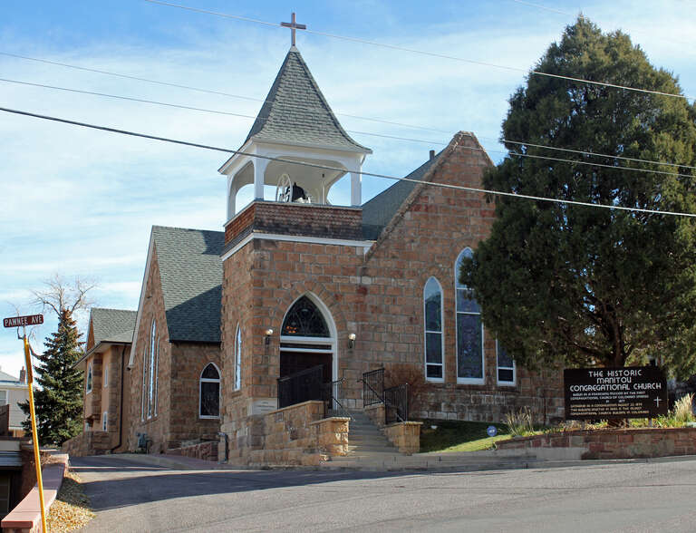 The First Congregational Church, located at 101 Pawnee Avenue in Manitou Springs, Colorado. The property is listed on the National Register of Historic Places.