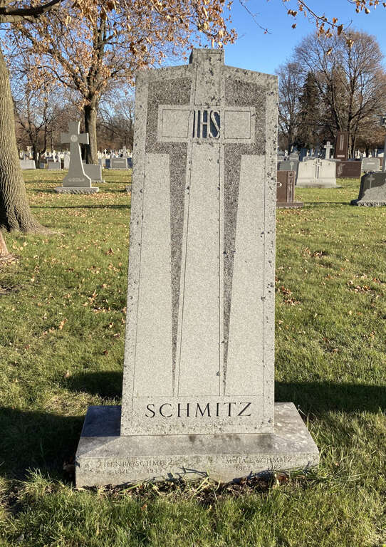 Grave of Henry Schmitz (1871–1939) at All Saints Cemetery, Des Plaines