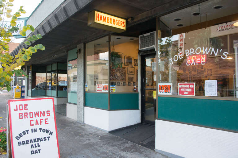 A cafe operating since 1932 in Vancouver, Washington