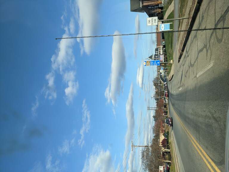 Westbound MD 6 before its interchange with U.S. 301.