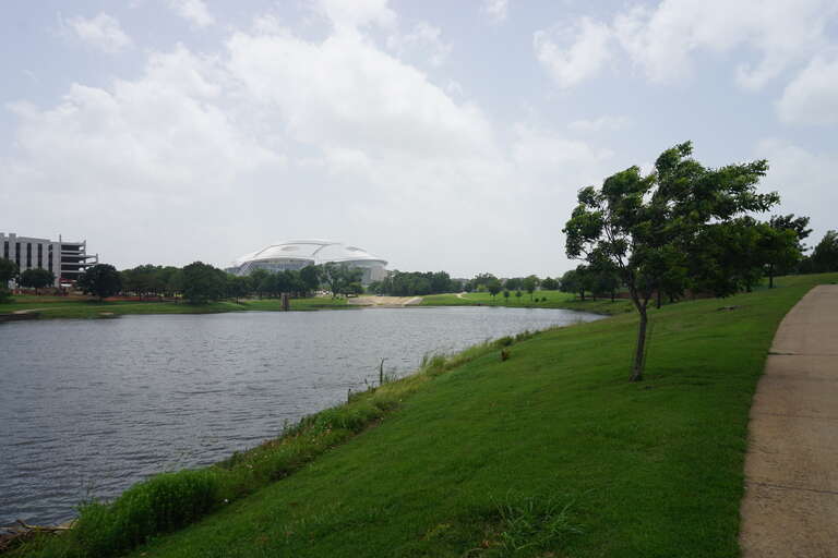 Johnson Creek at Richard Greene Linear Park in Arlington, Texas (United States).