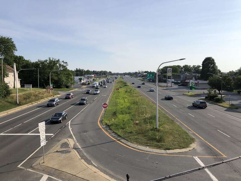 View south along U.S. Route 13 and west along U.S. Route 40 (DuPont Highway) from the pedestrian overpass at Harrison Avenue and Stahl Avenue in Wilmington Manor, New Castle County, Delaware