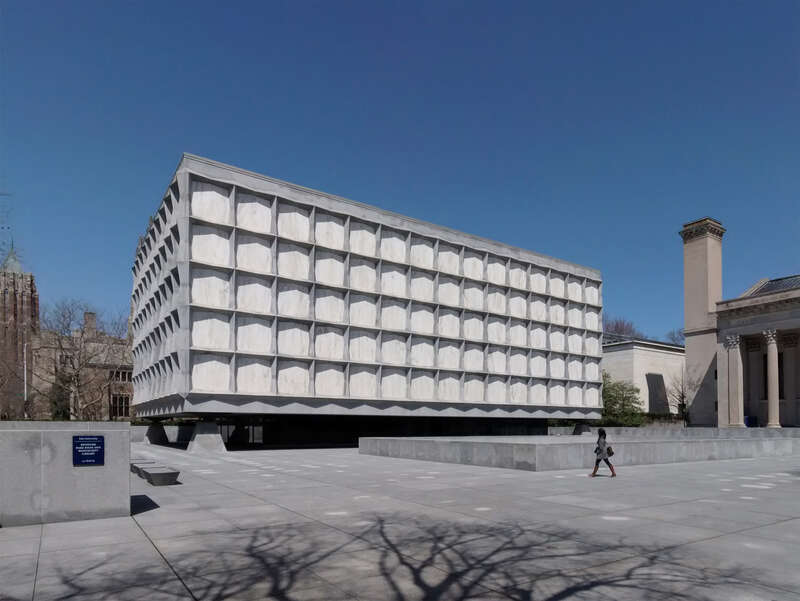 Beinecke Rare Book &amp;amp; Manuscript Library, 1960–1963, Gordon Bunshaft of Skidmore, Owings &amp;amp; Merrill (SOM), Yale University Hewitt Quadrangle (Beinecke Plaza), New Haven, Connecticut