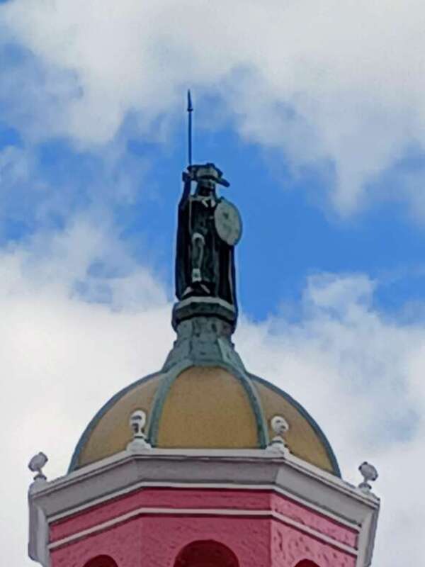 Casa Bonita, statue-topped tower dome