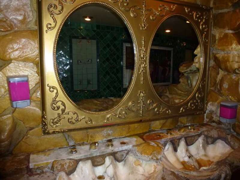 Motel Madonna Inn San_Luis Obispo California N California, USA.