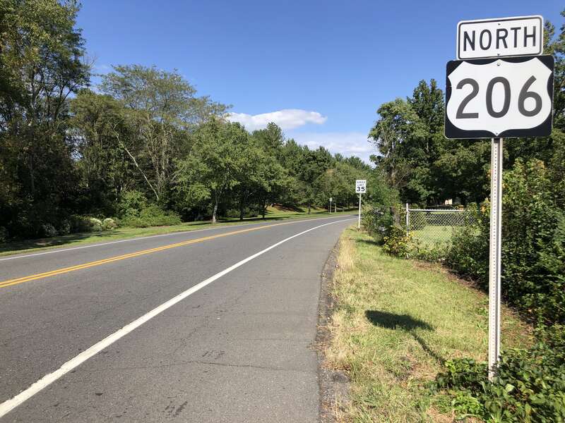 View north along U.S. Route 206 and Mercer County Route 533 (State Road) at Mountain Avenue in Princeton, Mercer County, New Jersey