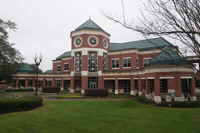 The McCravey-Triplett Student Center on the campus of Belhaven University in Jackson, Mississippi (United States).