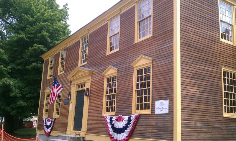 Front of the Folsom Tavern, c 1775, part of the American Independence Museum, Exeter, New Hampshire