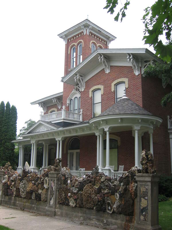 Rock Wall at the Porter House Museum