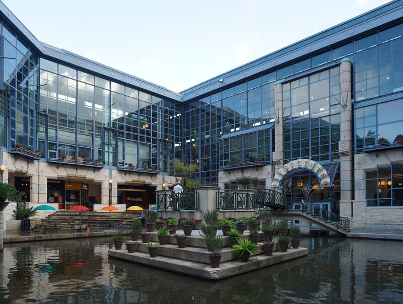 The Shops at Rivercenter on the San Antonio River Walk in San Antonio, Texas (United States).