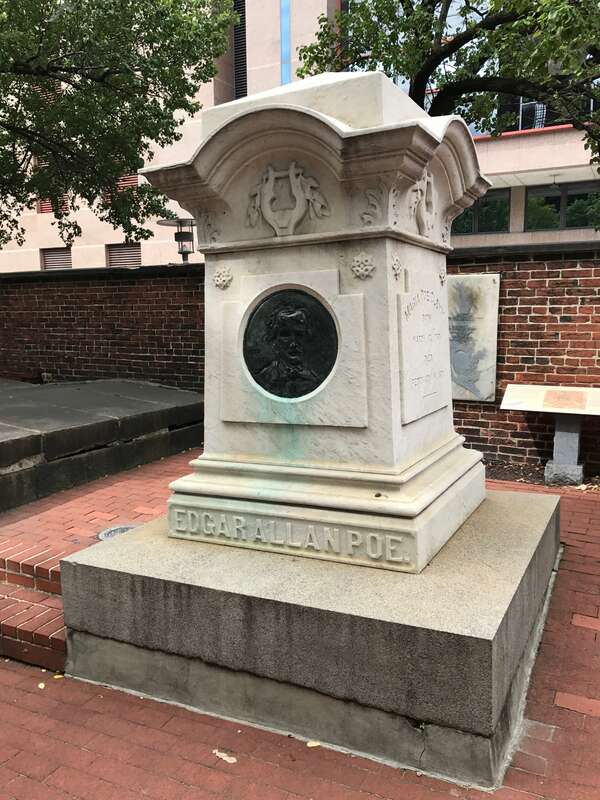 Photograph by Eli Pousson, 2017 August 23.