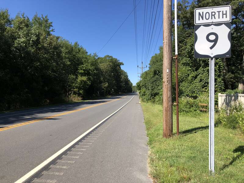 View north along U.S. Route 9 (New York Road) just north of Atlantic County Route 610 (Old New York Road) in Galloway Township, Atlantic County, New Jersey