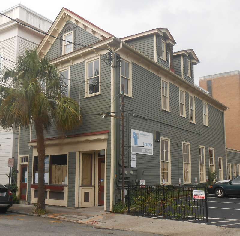 82 Wentworth Street, Charleston, South Carolina
