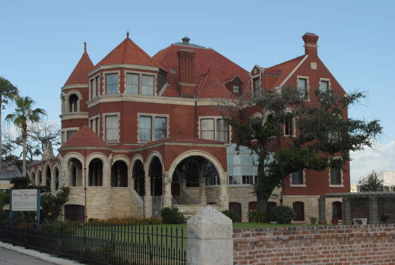 Willis-Moody Mansion