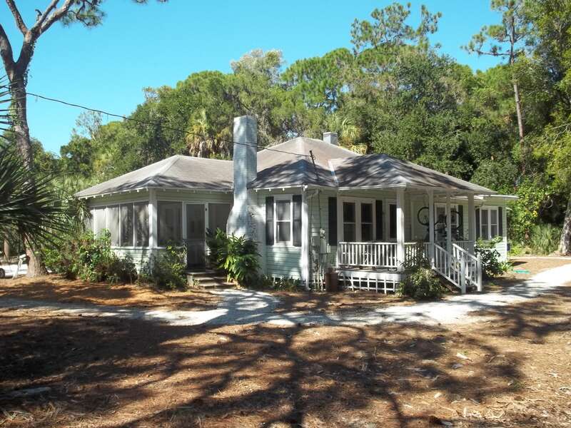 Osprey, Florida: Waters and Elsa Burrows Historic District: