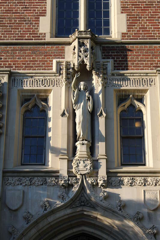 Statue of Portia, (1918), above the front entrance to the Martha Cook Building, Unviversity of Michigan, Ann Arbor. For more information about the statue see http://www.public-art.umich.edu/the_collection/campus/central/74  Camera