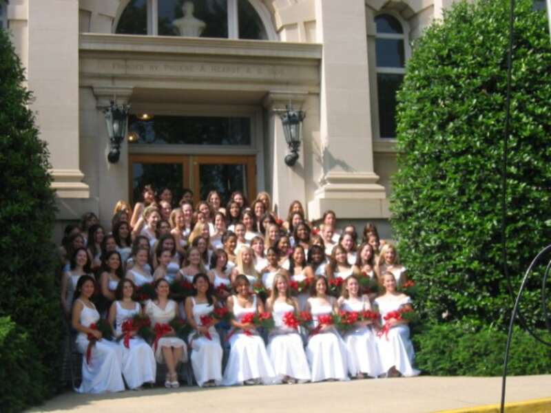 National Cathedral School, Washington, DC: The NCS graduating class of 2005 gathers for a photo outside the south portal of Hearst Hall, prior to the traditional Flag Day ceremony on the day preceding commencement.