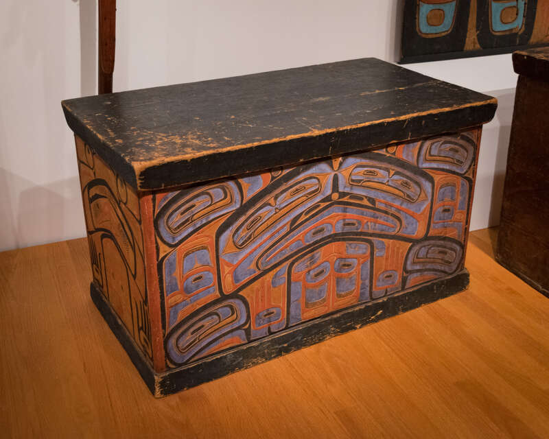 Bent-corner chest, Captain Richard Carpenter (Du'klwayella), ca. 1860. Heiltsuk. Yellow cedar, red cedar, paint. Gift of John H. Hauberg and John and Grace Putnam, 86.278.