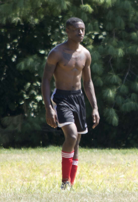 hot black soccer player 001 - east potomac park - 2013-08-25
