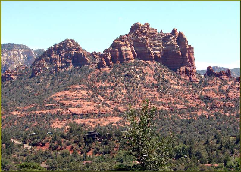 (1 in a multiple pictures set)
Another scene taken, believe it or not, from behind the stores in Sedona, AZ.