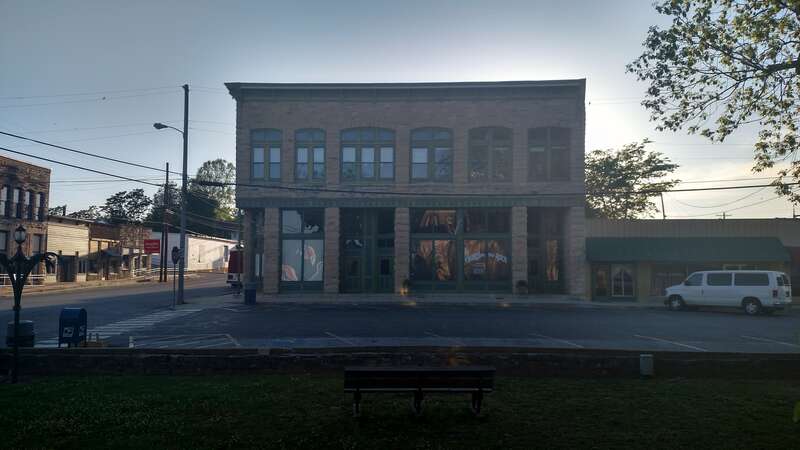 {| cellspacing=&quot;0&quot; style=&quot;text-align: left; color: #000; background: #f9f9f9; border:4px solid #b28000; solid #bbb; margin: 1px;&quot; class=&quot;layouttemplate&quot; lang=&quot;en&quot; dir=&quot;auto&quot;
| style=&quot;width:22px; height:22px;&quot; | 
| style=&quot;font-size: 8pt; padding: 1pt