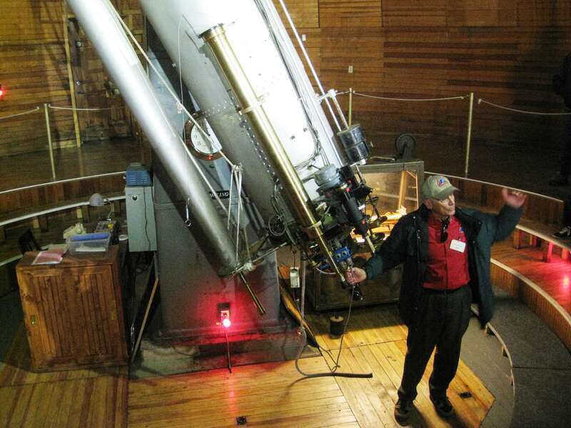 Opening the lid of this scope
24-inch (0.61 m) Alvan Clark refractor Telescope
en.wikipedia.org/wiki/Lowell_Observatory

sw2 266