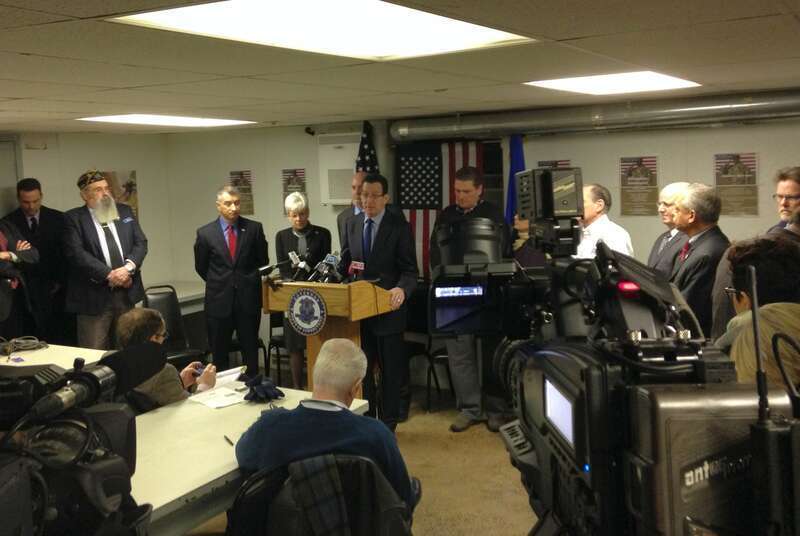 Tuesday, February 11, 2014 -- Governor Dannel P. Malloy, joined by Lt. Governor Nancy Wyman, veterans, veterans’ advocates and local, state and federal officials, visited South Park Inn shelter in Hartford to lay out several of the Governor's