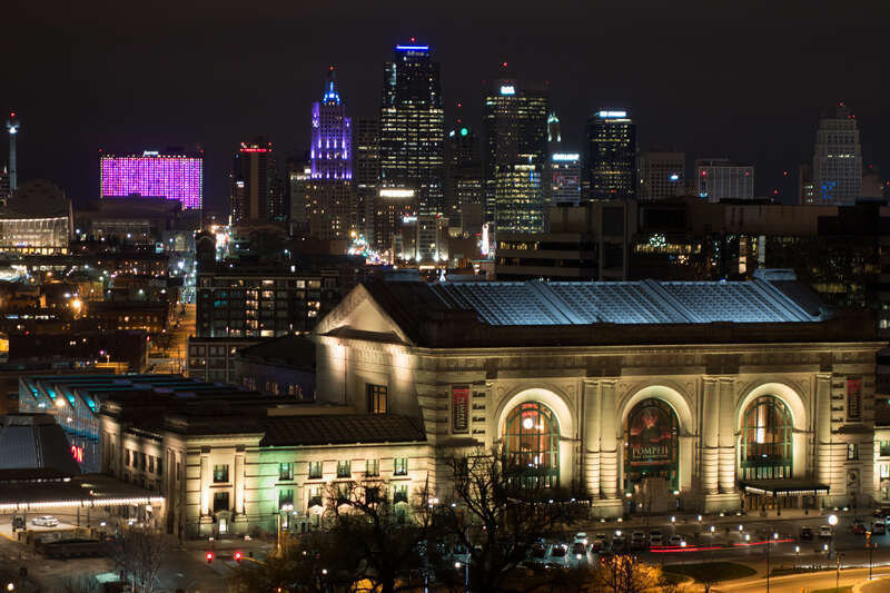 500px provided description: Downtown Kansas City and Union Station at night [#museum ,#class ,#World War I ,#Liberty Memorial ,#Mike Jensen]