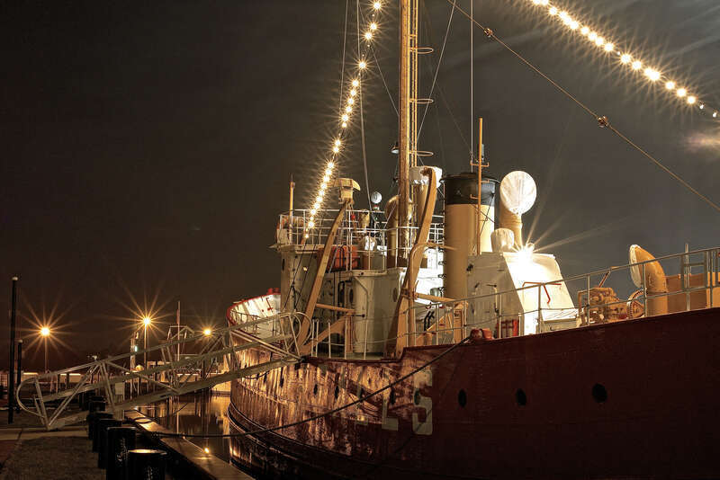 Lightship LV-118 (Overfalls), Lewes