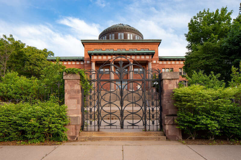 Marquette County Courthouse, 400 South 3rd Street, Marquette, Michigan. Architect: D. Fred Charlton of Charlton, Gilbert &amp;amp; Demar; built by Northern Construction Company of Milwaukee, Wisconsin. It was completed in 1904 on the site of a a similar
