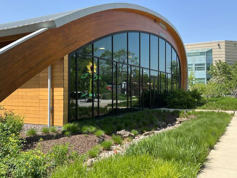 Saint Louis Science Center building