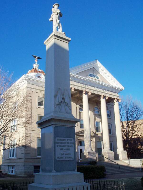 Salem, VA 24153, USA; Old County Courthouse and Confederate Memorial.




This is an image of a place or building that is listed on the National Register of Historic Places in the United States of America. Its reference number is 87000727.