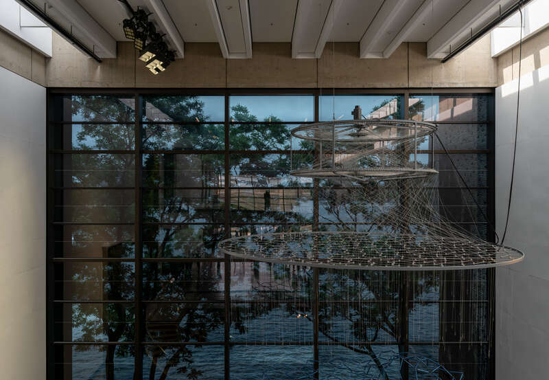 Window at Museum of Science, Boston, Massachusetts, US (PPL1-Corrected)