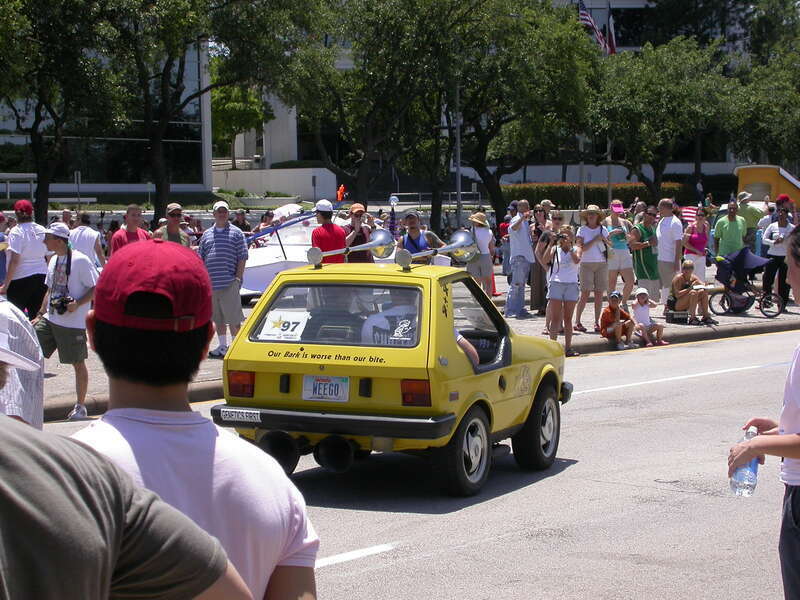 Yellow shortened Yugo GV.