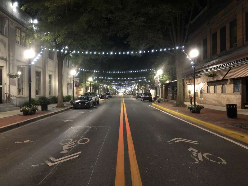 Night view westward along Loockerman Street at State Street in Dover, Kent County, Delaware