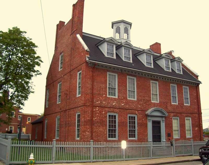 The Warner House is the only surviving mansion of many that once lined Daniel Street. Built in 1716-18, it is the region's finest urban brick residence of this era. Inside, the earliest-known painted murals in the United States line the hall