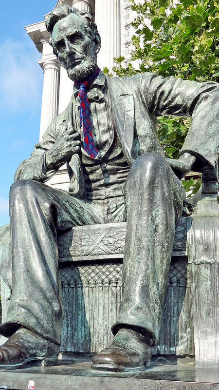 PLEASE, NO invitations or self promotions, THEY WILL BE DELETED. My photos are FREE to use, just give me credit and it would be nice if you let me know, thanks.
Outside of city hall was a statue of Abraham Lincoln (February 12, 1809 – April 15,