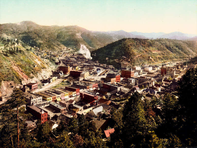 Deadwood, South Dakota. 1 photomechanical print : photochrom, color.
