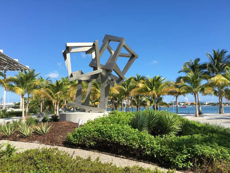 Chaos SAS by Jedd Novatt (2012, stainless steel) outside the Pérez Art Museum, Miami. The Pérez is a world-class museum and dynamic center of visual arts education serves the city's confluence of Caribbean, North and South American cultures. Founded