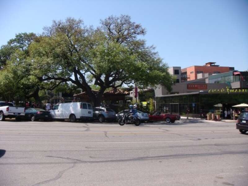 South Congress - Across from Gueros