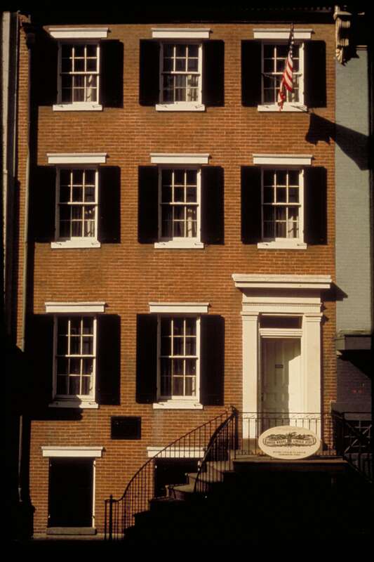 Exterior views of Peterson House where President Lincoln died. Abraham Lincoln was shot and killed, just five days after General Lee's surrender at Appomattox Court House. Booth escaped into the night as Abraham Lincoln was carried to the Petersen
