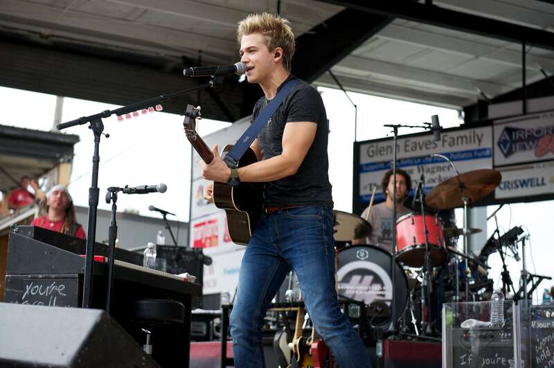Hunter Hayes performs live in Frederick Maryland