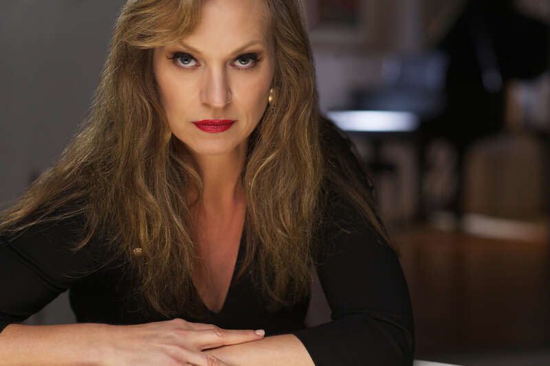 500px provided description: This is a photo of Sarah after editing. 
Last month we posted images from a CD cover shoot for vocalist Sarah Ingraham and jazz pianist Kamao Kenyatta.

Here are a few of their selections, along with two examples to see