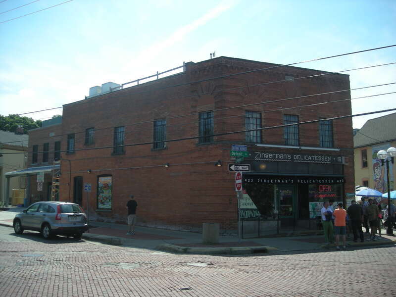 Zingerman's Deli in Ann Arbor, Michigan (United States).