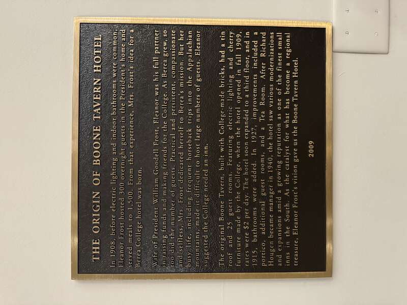 Boone Tavern Hotel