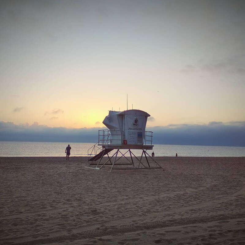 500px provided description: 1699466602195490593 Jpg [#sunset ,#beach ,#coast ,#coastline ,#ocean ,#shore ,#seascape ,#seashore ,#shoreline ,#waterfront ,#marine ,#horizon over water]