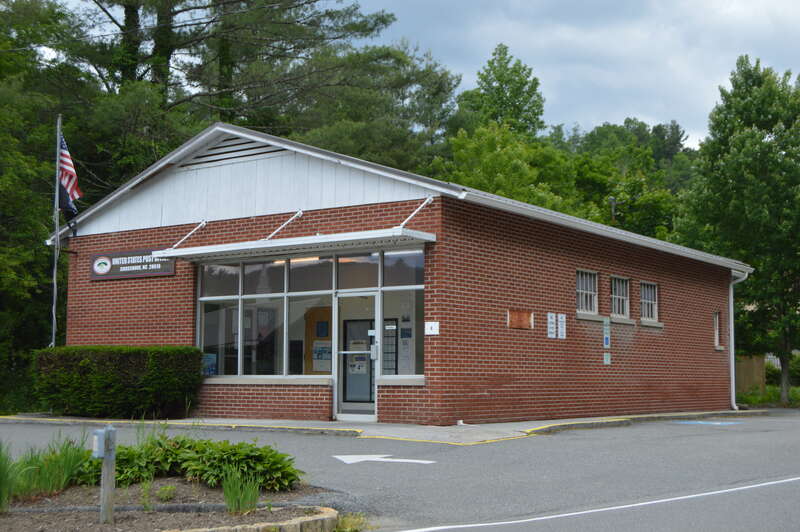 Front and northern side of the Crossnore post office, located on Crossnore Drive at Fountain Circle in Crossnore, North Carolina, United States.
