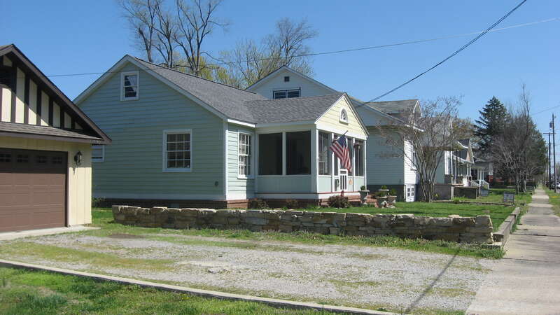Houses on the northern side of the 1600 block of Madison Street in Paducah, Kentucky, United States.  This block is part of the Jefferson Street-Fountain Avenue Residential District, a historic district that is listed on the National Register of