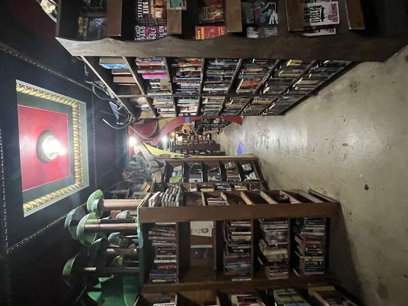 The Last Bookstore, Los Angeles